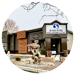 Exterior of the Snake River Pool & Spa Boise showroom