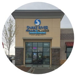 Exterior of the Snake River Pool & Spa Meridian showroom